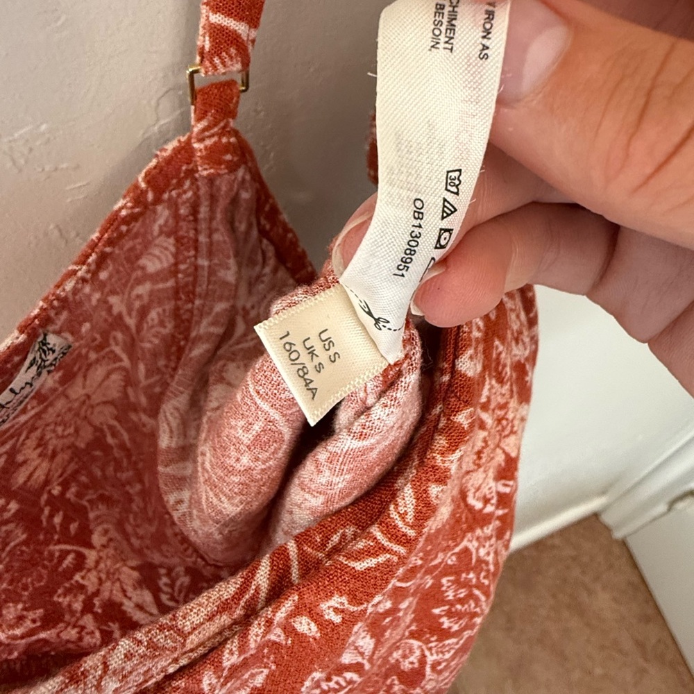 Tank top bundle - Picture 6 of 8